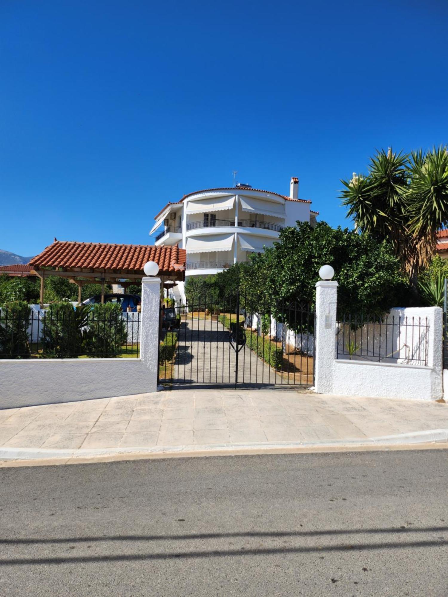 Garden House Vila Amarynthos Exterior foto